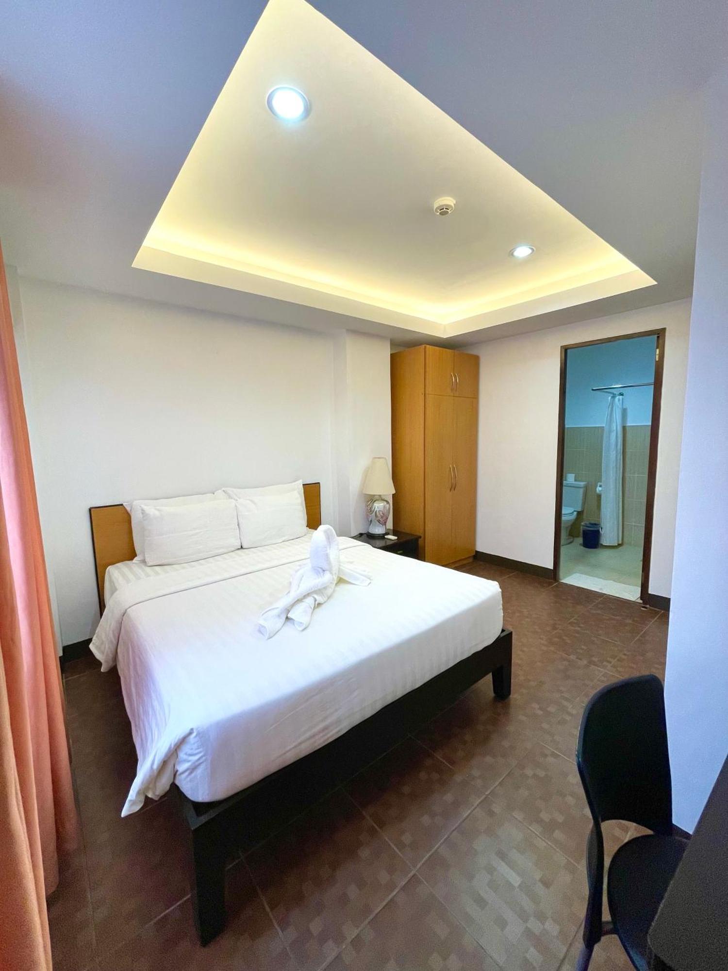 Palmbeach Resort & Spa Mactan, Cebu Lapu-Lapu City Exterior foto